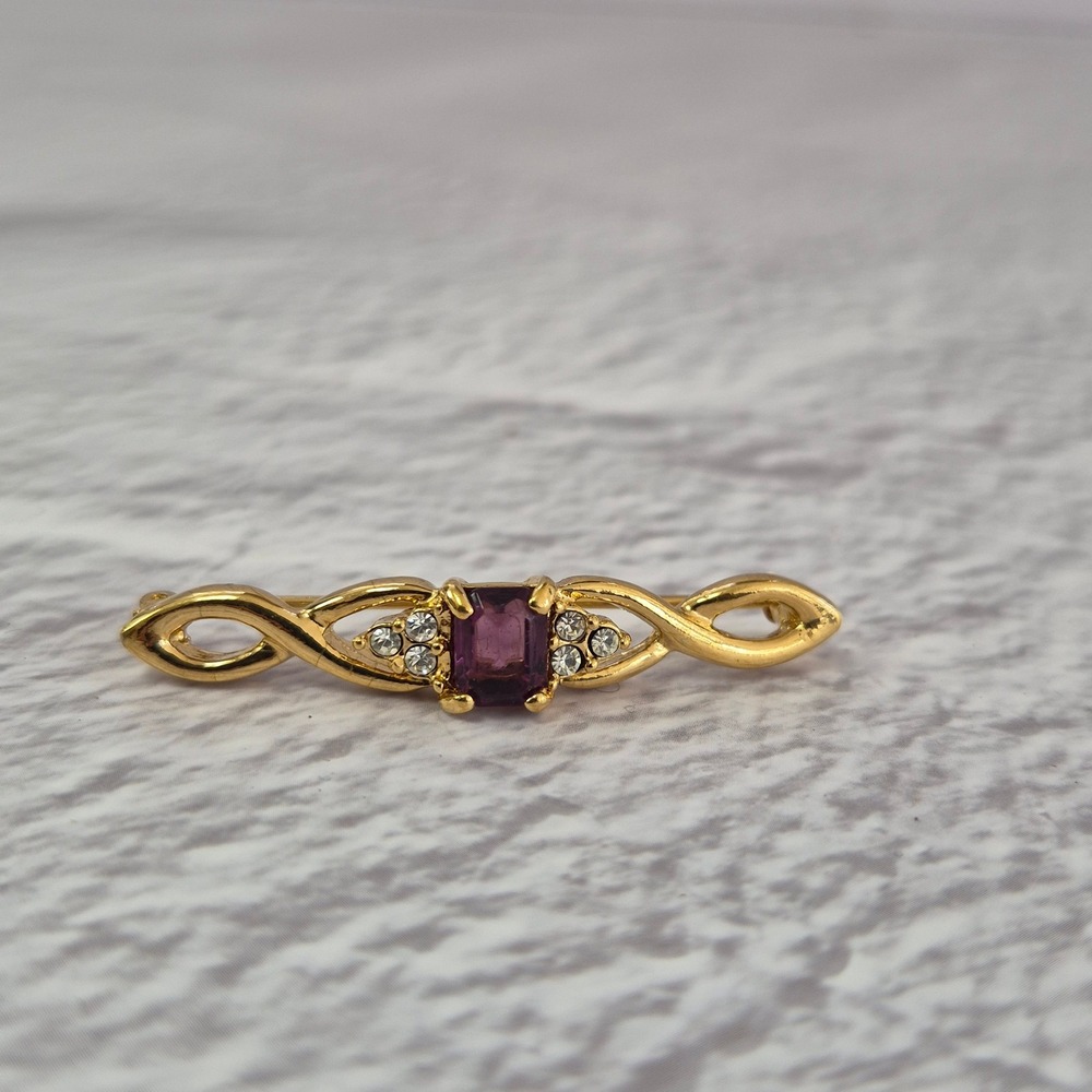Gold Tone Infinity‎ Bar Brooch Purple Emerald Cut Crystal Rhinestone Accents 2in